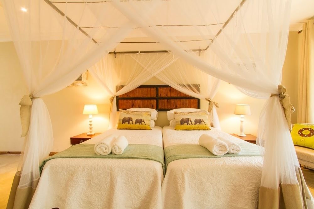 Bayete Guest Lodge ヴィクトリア・フォールズ エクステリア 写真