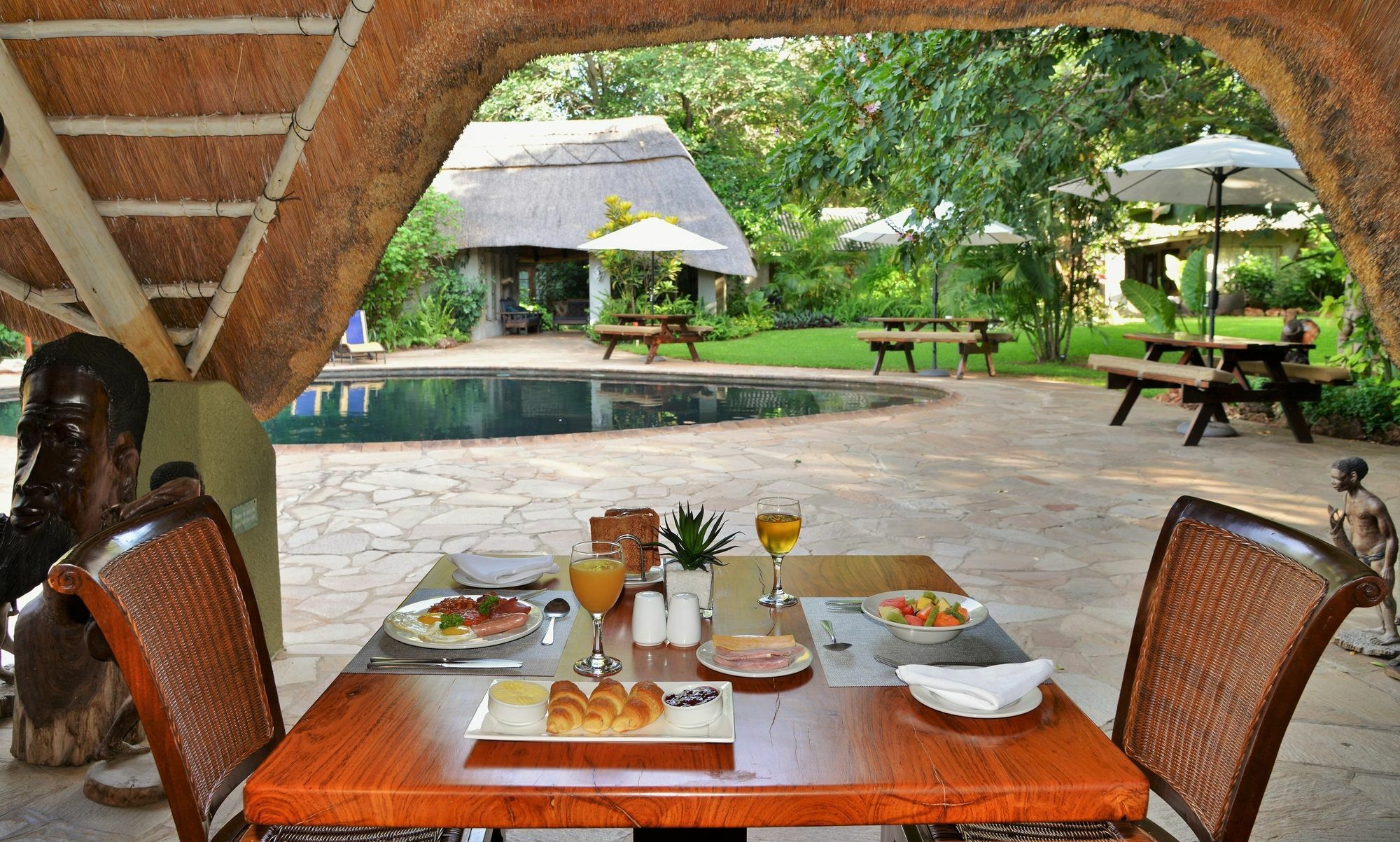 Bayete Guest Lodge ヴィクトリア・フォールズ エクステリア 写真
